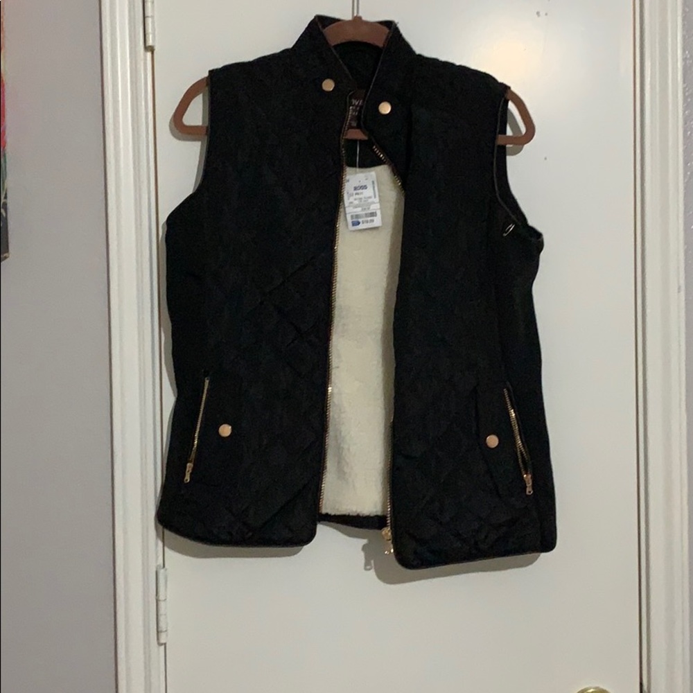 Never worn.